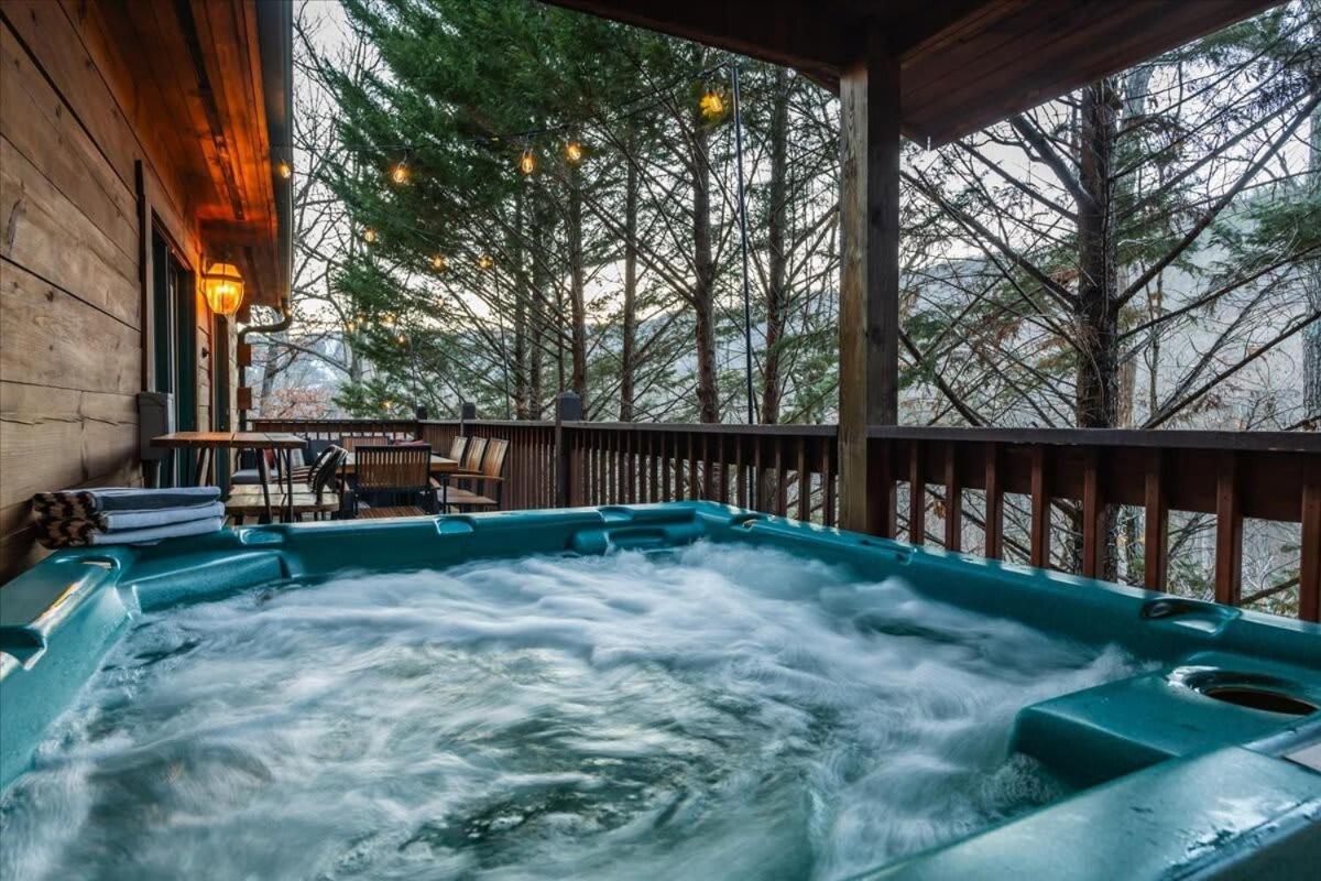 Willa Movie Theater Arcade Hot Tub Grill Views McGaheysville Zewnętrze zdjęcie